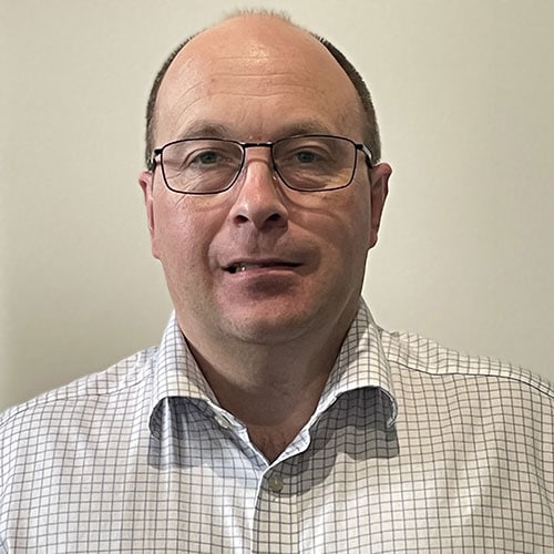 chris-young-500x500 Chris Young CFO | AIE Institute